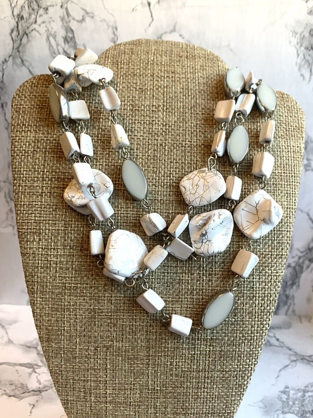 Vtg Chunky Marbleized Bead Necklace Opera Length Acrylic Womens Bezel Station